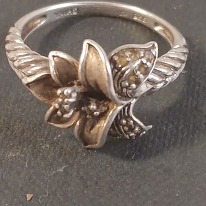 Chuck Clemency Sterling Silver Calla Lily Ring with White Stone Sz 7